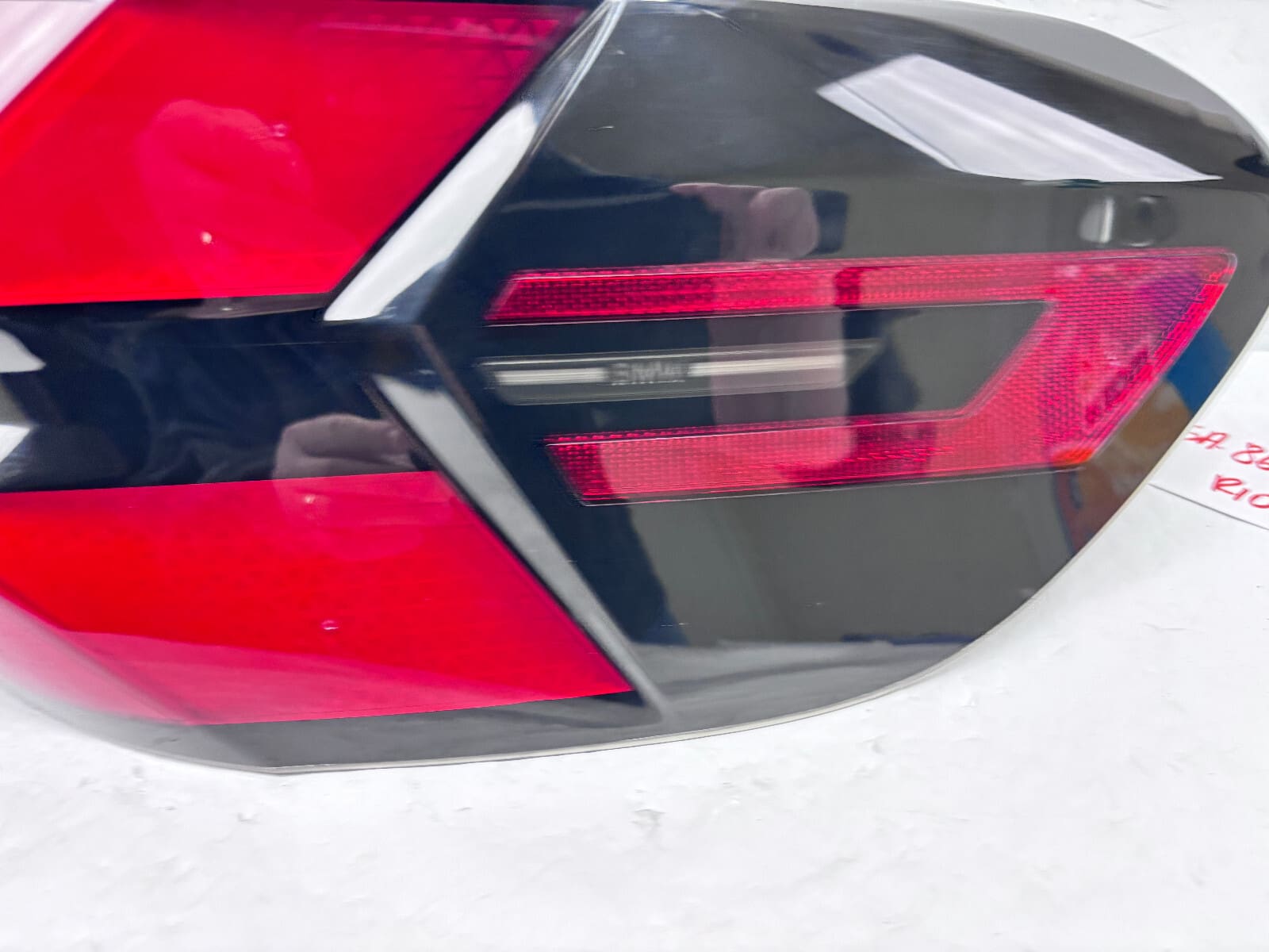 5A11EC6 2023 2024 BMW X5 LED REAR RIGHT OEM TAIL LIGHT - Image 8