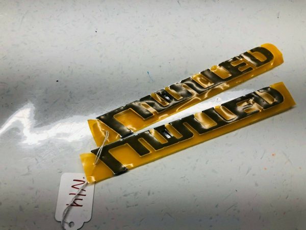 TOYOTA NAMEPLATE 2 PIECES TAILGATE STICKERS EMBLEM - Image 5