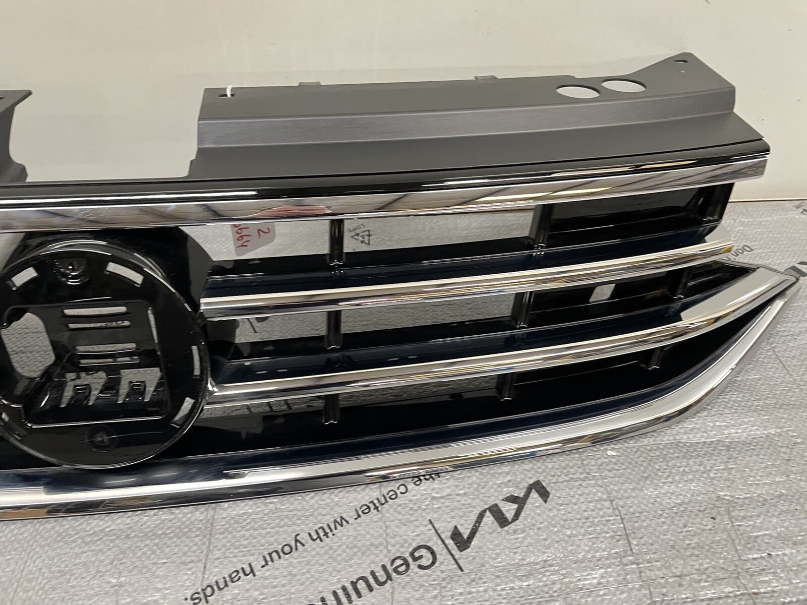 🌟MINT🌟 2022 2023 2024 VW TIGUAN FRONT OEM GRILLE 5NN853655D - Image 8