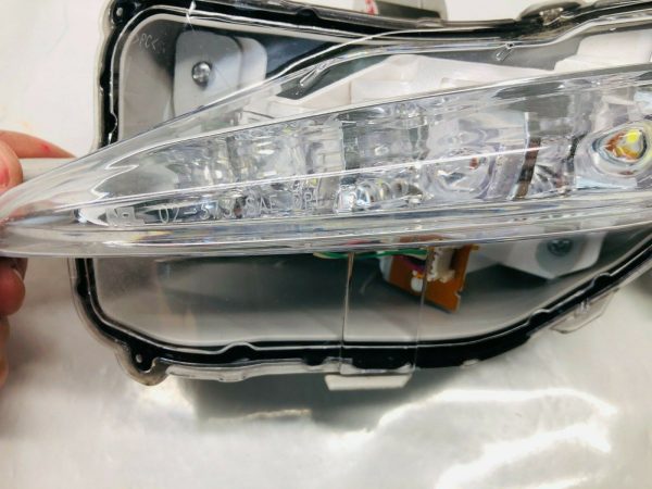 2017 2018 2019 TOYOTA COROLLA LED FRONT LEFT OEM RUNNING LIGHT FOG LIGHT - Image 7
