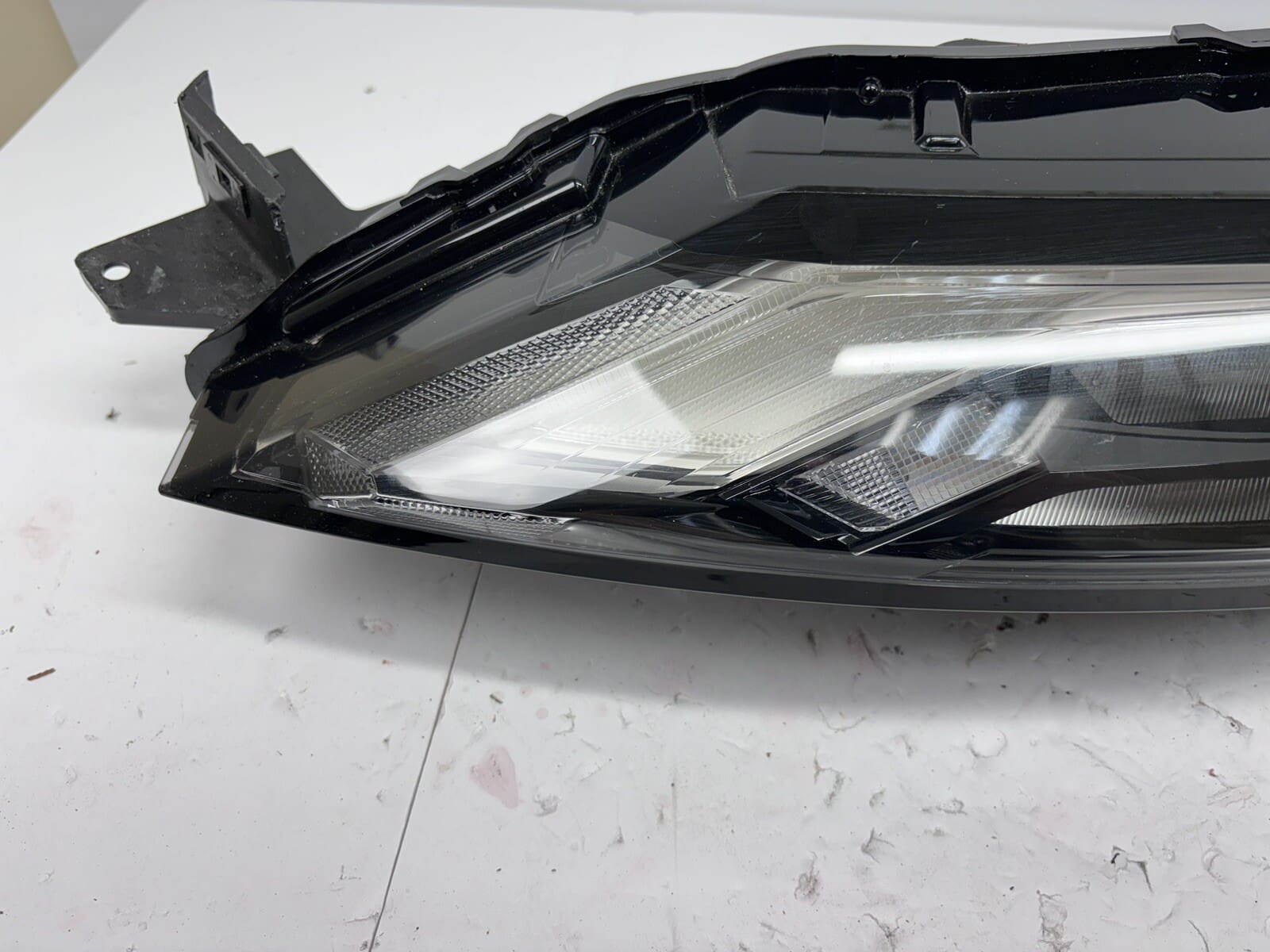 2021 2022 2023 nissan rogue led front left oem headlight running light - Image 2