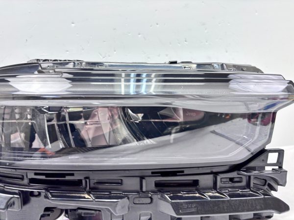 2021 2022 2023 2024 jeep grand cherokee led front right oem headlight 68376986ae - Image 5
