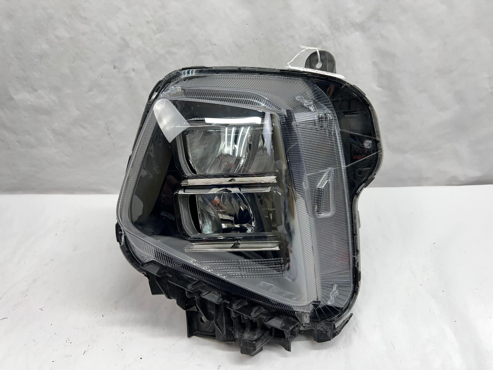 92101cw150 2022 2023 2024 hyundai tucson led front left oem headlight