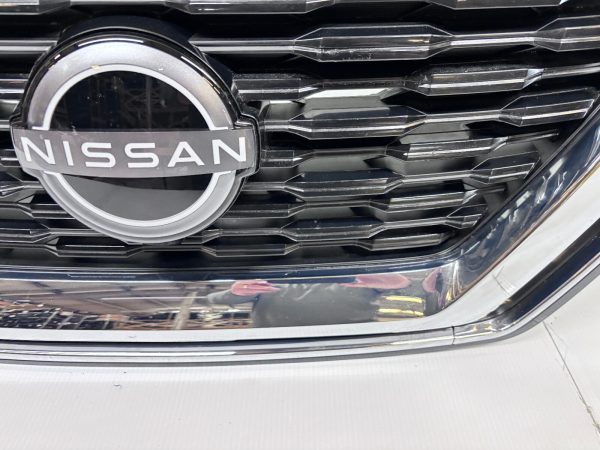 623106RA0A  2021 2022 2023 2024 NISSAN ROGUE CHROME FRONT OEM GRILLE GENUINE - Image 4