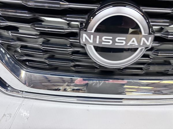 623106RA0A  2021 2022 2023 2024 NISSAN ROGUE CHROME FRONT OEM GRILLE GENUINE - Image 5