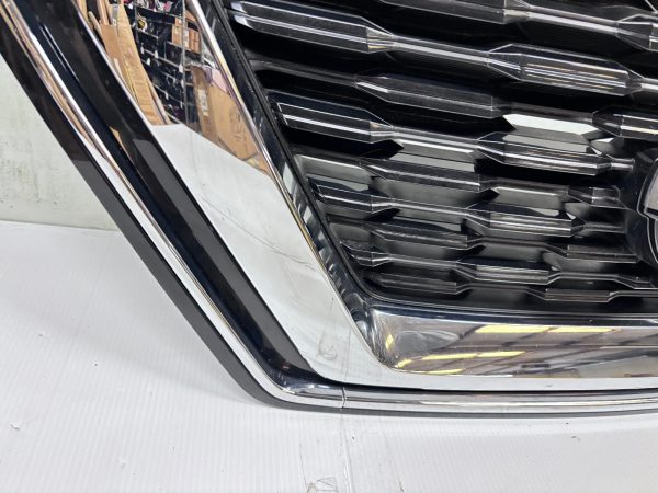 623106RA0A  2021 2022 2023 2024 NISSAN ROGUE CHROME FRONT OEM GRILLE GENUINE - Image 6