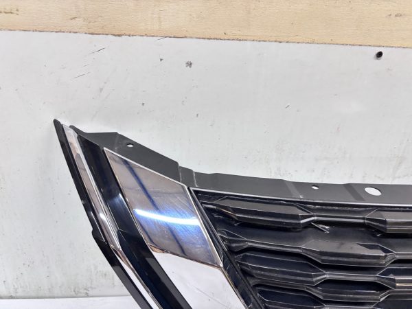 623106RA0A  2021 2022 2023 2024 NISSAN ROGUE CHROME FRONT OEM GRILLE GENUINE - Image 7