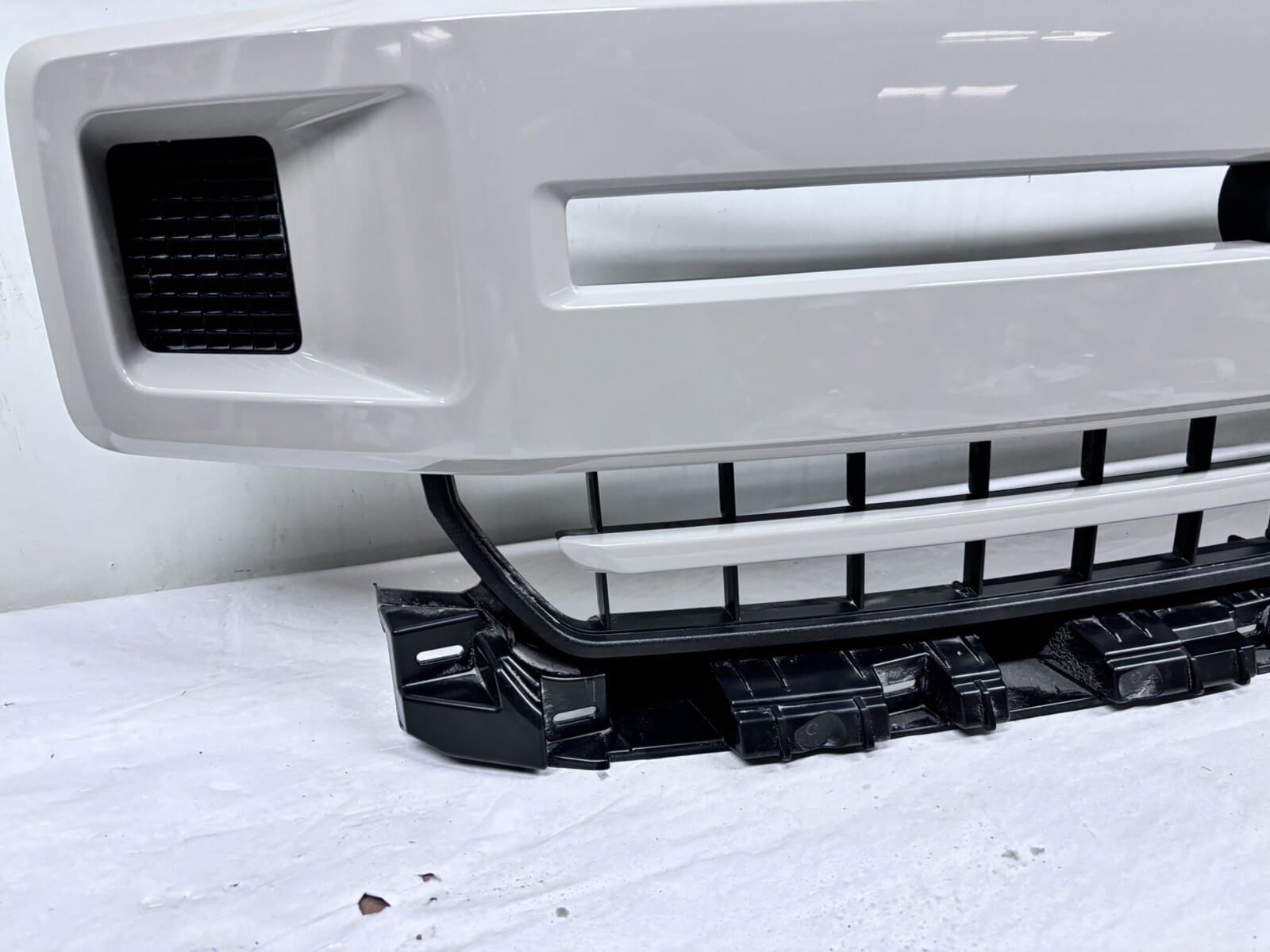 OEM 2018 2019 2020 FORD F150 FRONT GRILLE jl3z8200fcptm NEW NOT PAINTED - Image 3