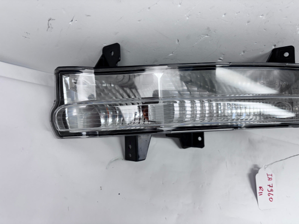 2017 2018 2019 2020 2021 JEEP COMPASS HALOGEN FRONT LEFT OEM TURN SIGNAL - Image 6