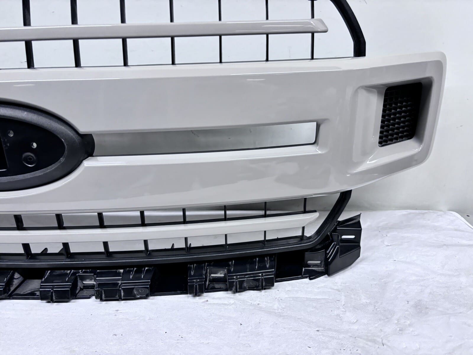 OEM 2018 2019 2020 FORD F150 FRONT GRILLE jl3z8200fcptm NEW NOT PAINTED - Image 10