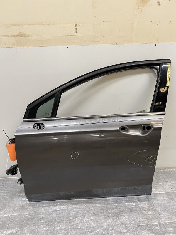 2013 2014 2015 2016 2017 2018 2019 2020 Ford Fusion Front Left OEM Door Grey