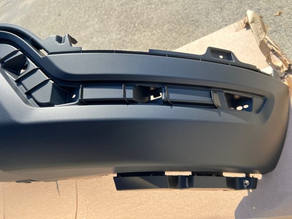 2018 2019 FORD EXPLORER  FRONT LOWER BUMPER COVER VALANCE OEM GENUINE - Image 4