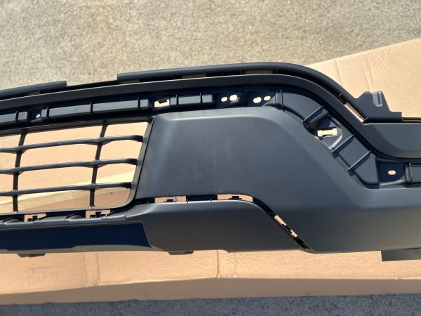 2018 2019 FORD EXPLORER  FRONT LOWER BUMPER COVER VALANCE OEM GENUINE - Image 7