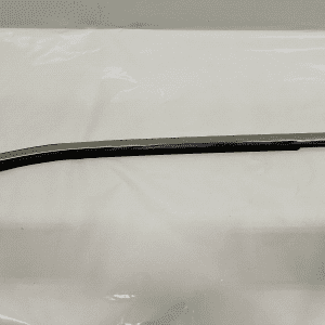 84842450  2019 2020 2021 2022 2023 gmc sierra rear left door belt molding oem