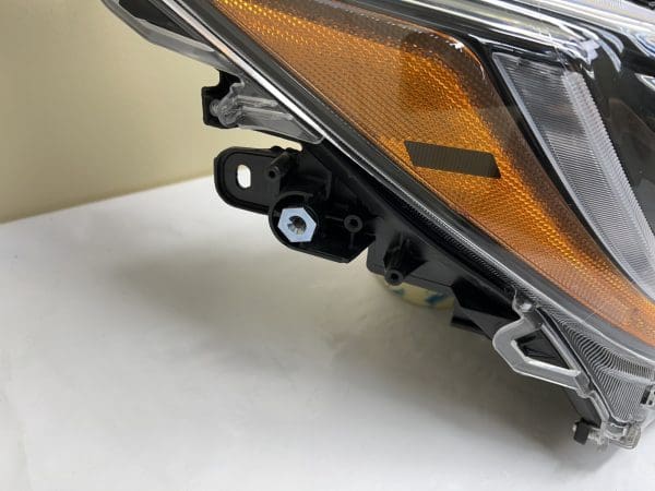 2020 2021 2022 TOYOTA COROLLA LED FRONT RIGHT OEM HEADLIGHT - Image 6