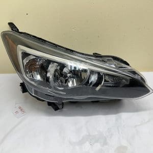 2017 2018 2019 2020 2021 2022 2023 SUBARU IMPREZA HALOGEN RIGHT OEM HEADLIGHT