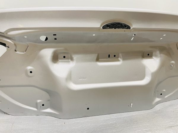 ⭐️ 2017 2018 2019 2020 FORD FUSION REAR OEM TRUNK HATCH TRUNK LID SILVER GENUINE - Image 5