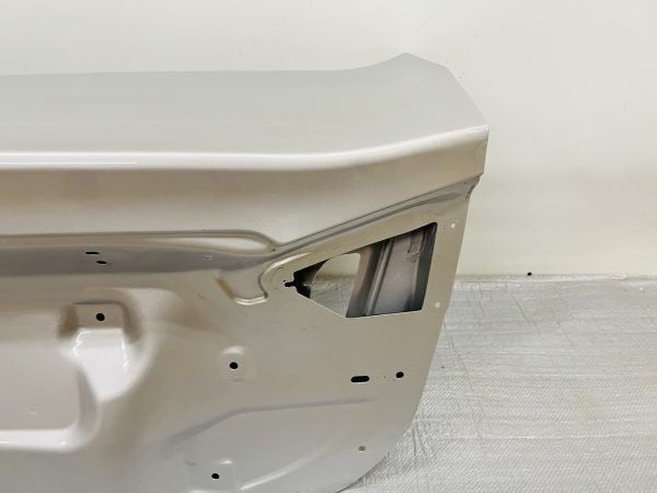 ⭐️ 2017 2018 2019 2020 FORD FUSION REAR OEM TRUNK HATCH TRUNK LID SILVER GENUINE - Image 7