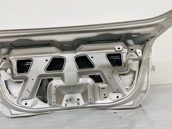 ⭐️ 2017 2018 2019 2020 FORD FUSION REAR OEM TRUNK HATCH TRUNK LID SILVER GENUINE - Image 14