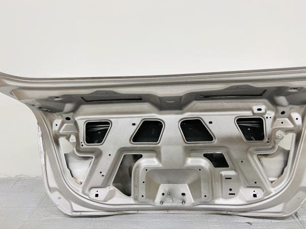 ⭐️ 2017 2018 2019 2020 FORD FUSION REAR OEM TRUNK HATCH TRUNK LID SILVER GENUINE - Image 15