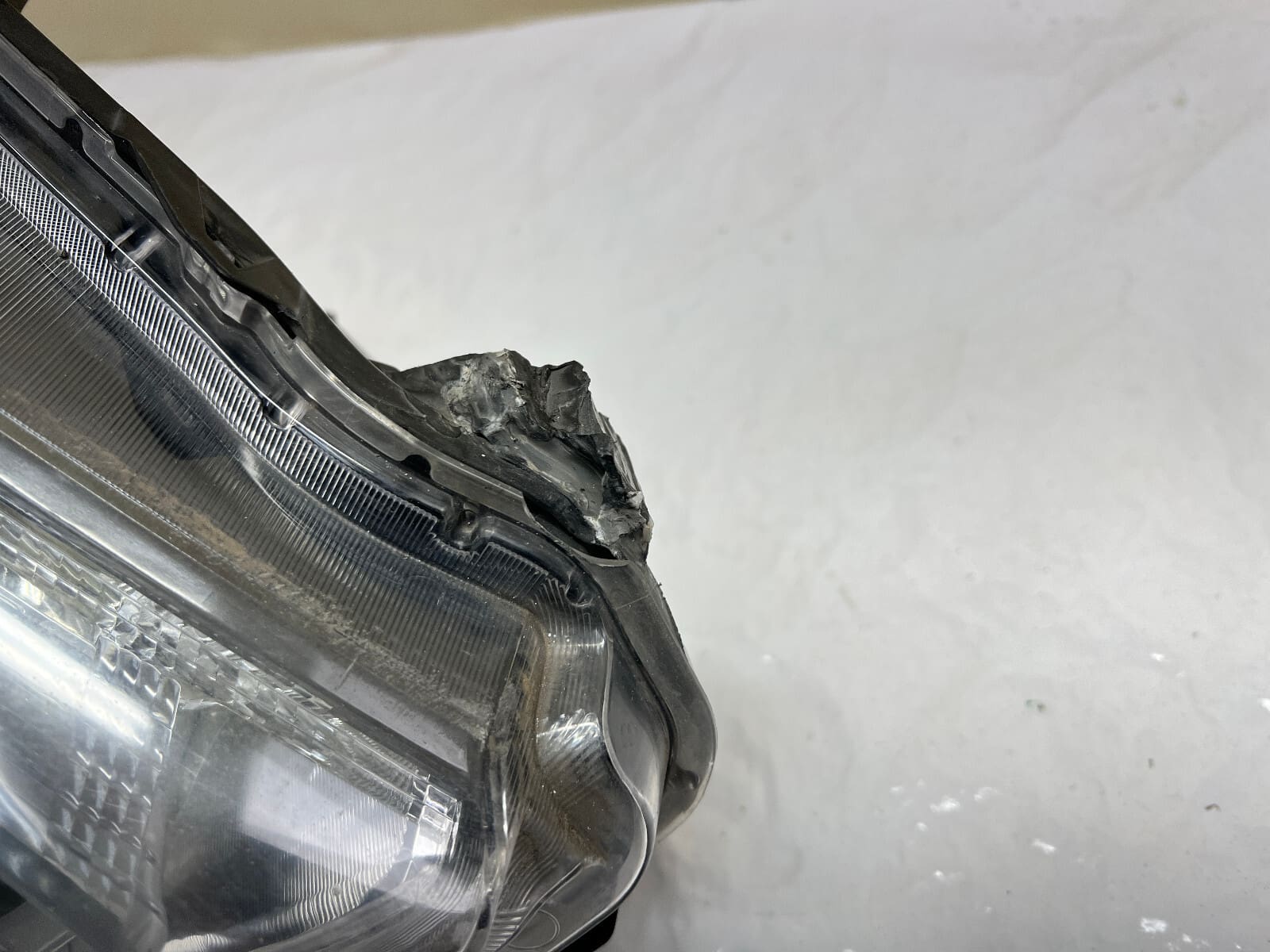 2014 2015 2016 NISSAN ROGUE HALOGEN LED FRONT RIGHT OEM HEADLIGHT - Image 12