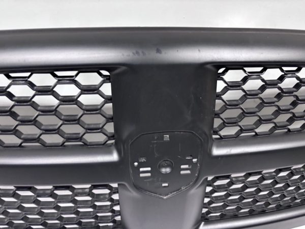 2013 2014 2015 2016 2017 2018 DODGE RAM 1500 FRONT OEM GRILLE GENUINE 68197703AA - Image 9