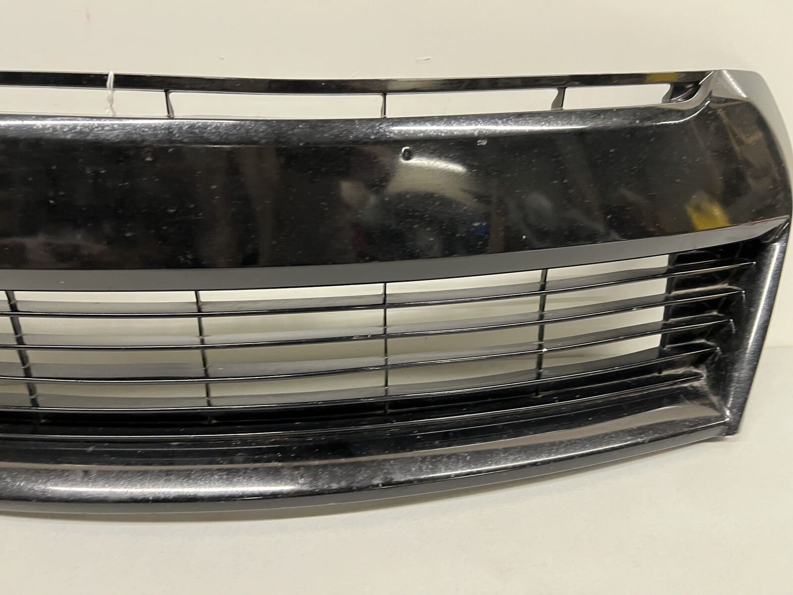 2014 2015 2016 TOYOTA COROLLA FRONT OEM LOWER GRILLE 5310202210 - Image 8