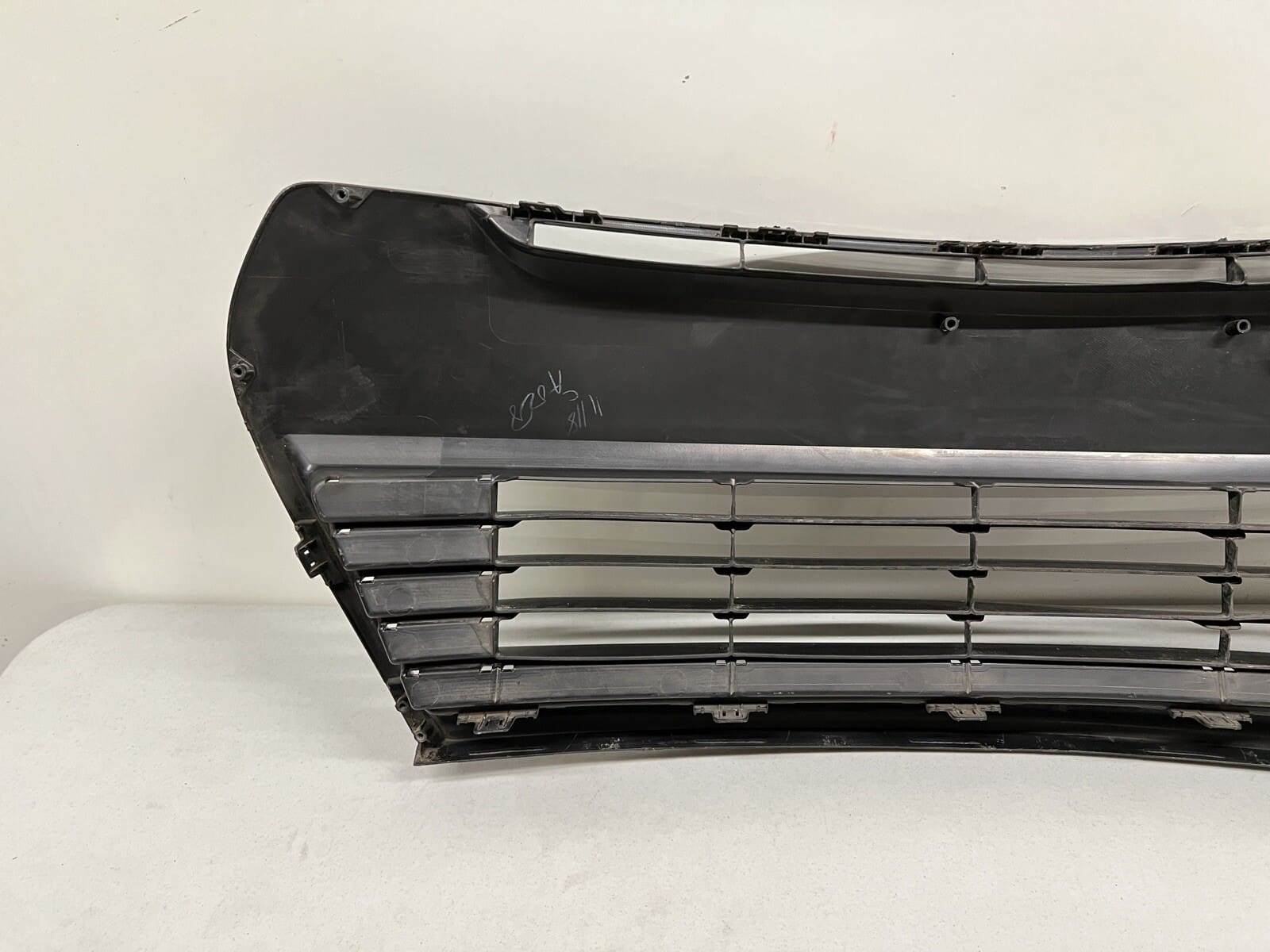 2014 2015 2016 TOYOTA COROLLA FRONT OEM LOWER GRILLE 5310202210 - Image 17