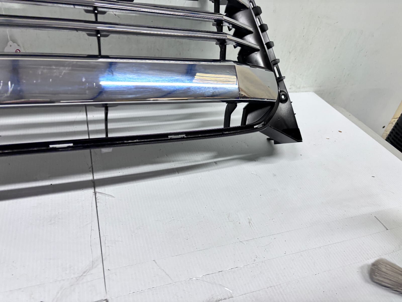NICE 2014 2015 2016 2017 TOYOTA TUNDRA UPPER CHROME FRONT OEM GRILLE GENUINE - Image 9