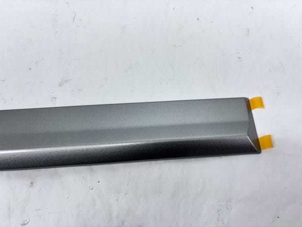 2014-2019 TOYOTA HIGHLANDER GRAY REAR LEFT DOOR OEM MOLDING TRIM pt938-48141-xx - Image 3