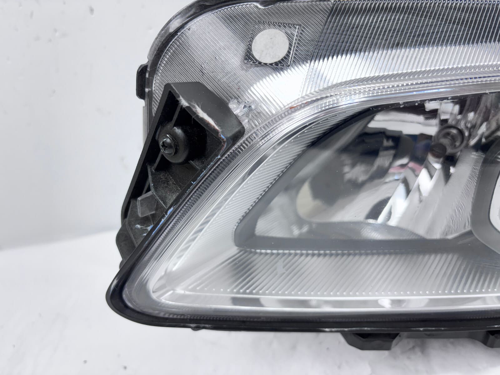 2018 2019 2020 2021 HYUNDAI KONA HALOGEN FRONT LEFT OEM HEADLIGHT 92101-J9020 - Image 7