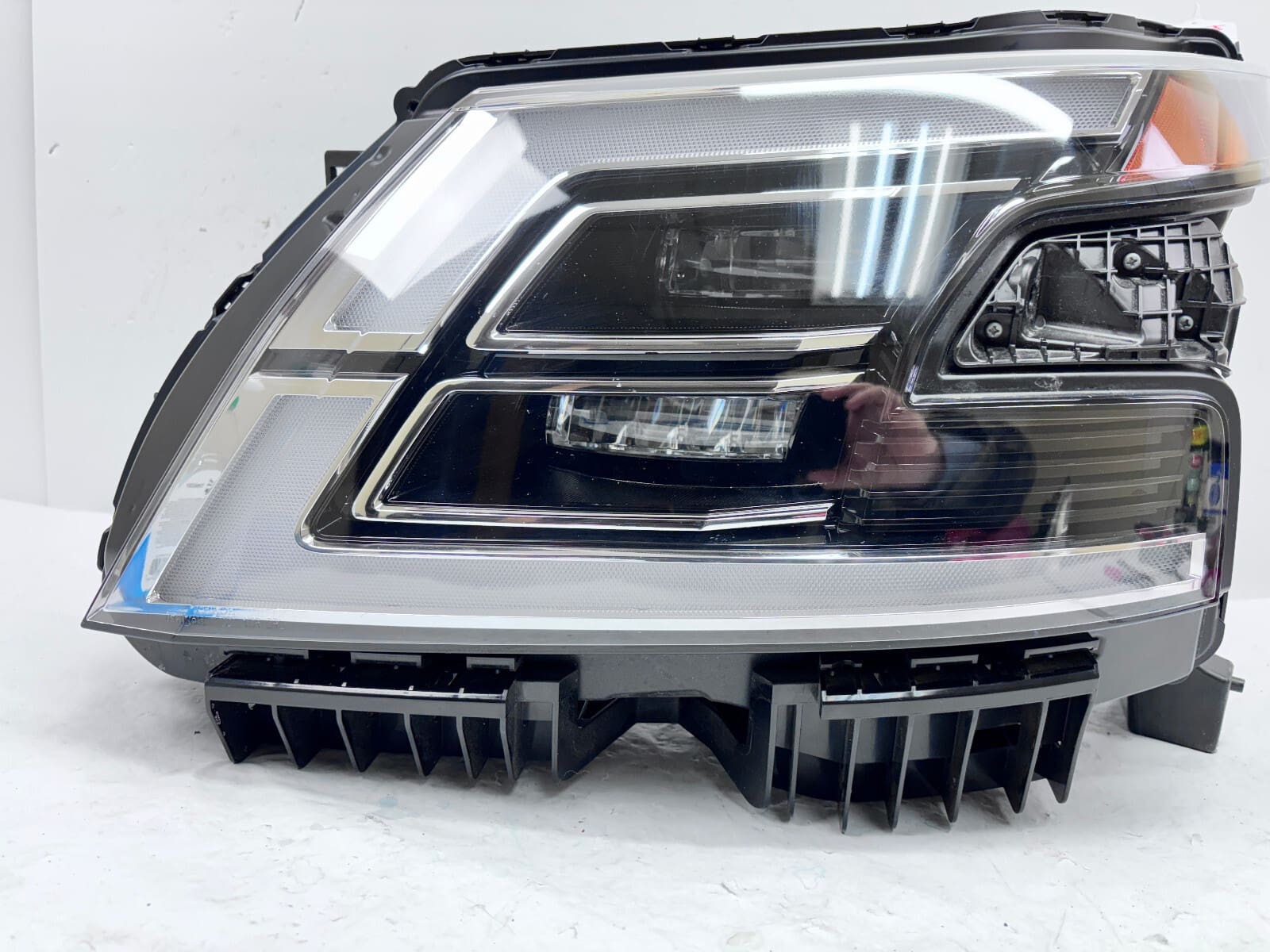 260606JL1B 2021 2022 2023 2024 NISSAN ARMADA LED FRONT LEFT OEM HEADLIGHT - Image 4