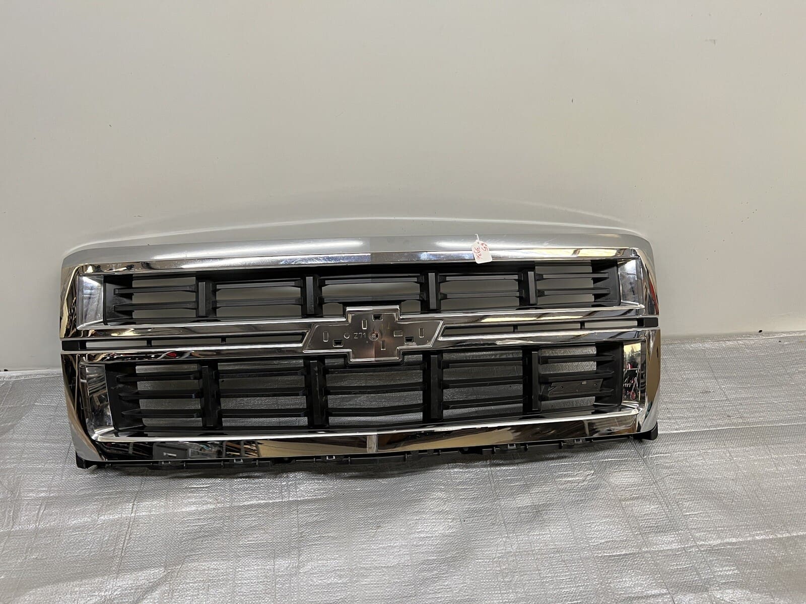 2014 2015 CHEVY SILVERADO 1500 FRONT OEM GRILLE GENUINE