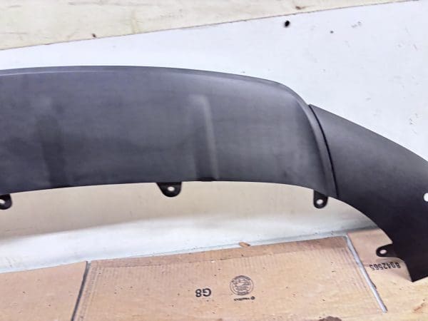 OEM 2019 2020 2021 PORSCHE MACAN FRONT BUMPER VALANCE 95b807061s NEW - Image 3