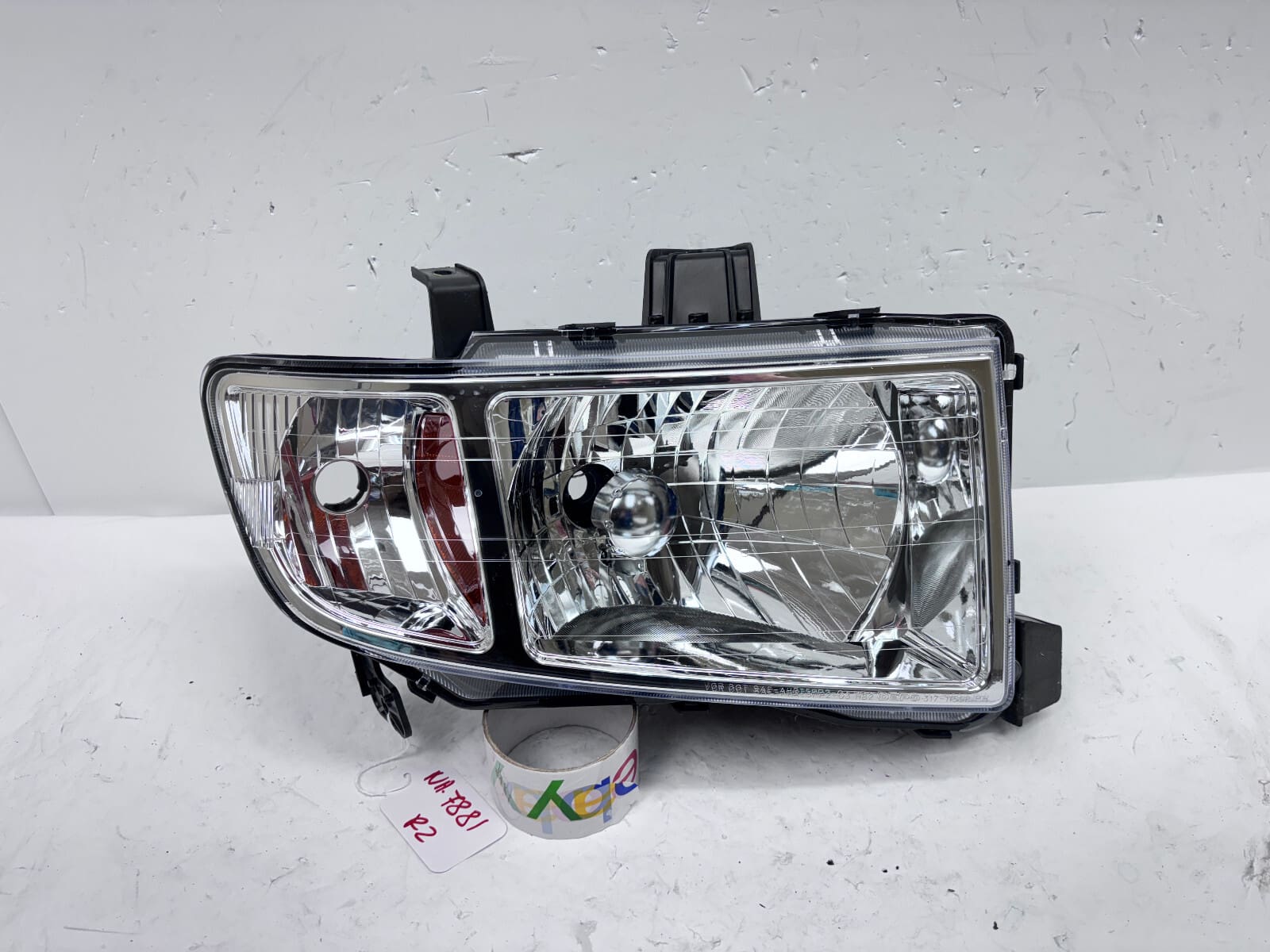 2009 2010 2011 2012 2013 2014 HONDA RIDGELINE HALOGEN FRONT RIGHT CAPA HEADLIGHT