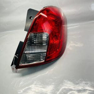 2013 2014 2015 CHEVROLET CHEVY CAPTIVA REAR RIGHT OEM TAIL LIGHT PASSENGER