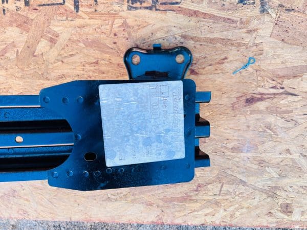 2016-2018 2019 2020 KIA SORENTO FRONT OEM IMPACT REINFORCEMENT BAR 64900C6000 - Image 4