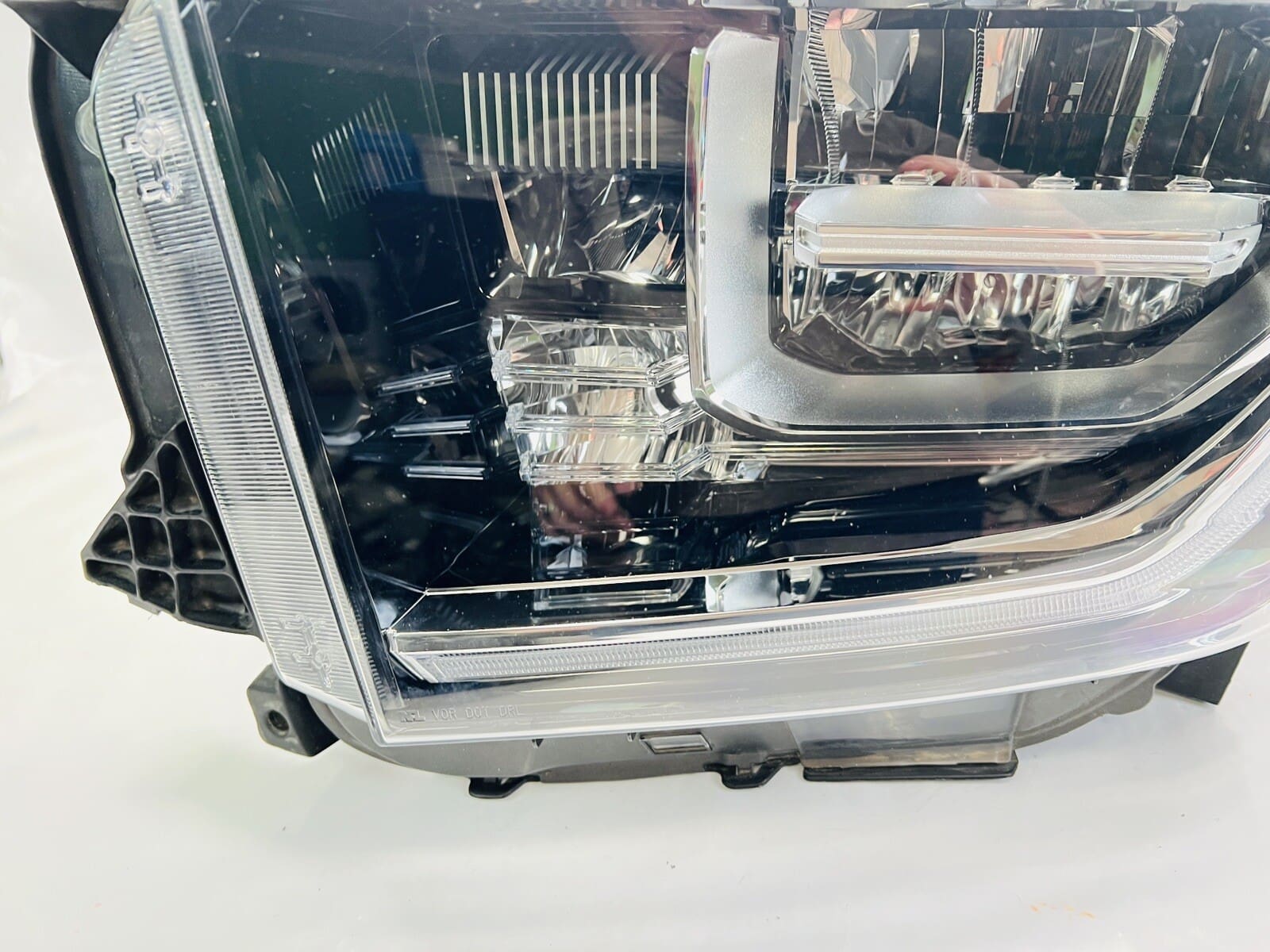 ALL TABS 2018 2019 2020 2021 TOYOTA TUNDRA LED FRONT LEFT OEM HEADLIGHT FULL LED - Image 3