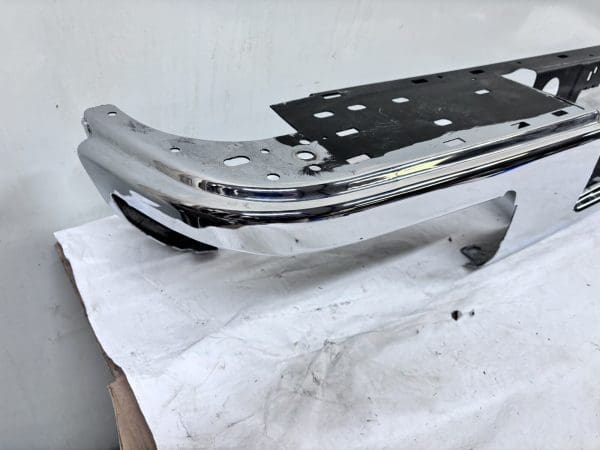 OEM 2015-2018 2019 2020 2021 2022 CHEVY COLORADO REAR BUMPER CHROME 84568268 - Image 4