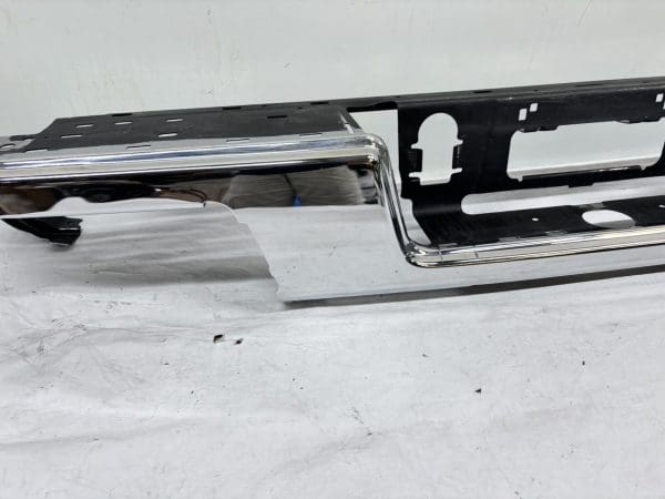 OEM 2015-2018 2019 2020 2021 2022 CHEVY COLORADO REAR BUMPER CHROME 84568268 - Image 6