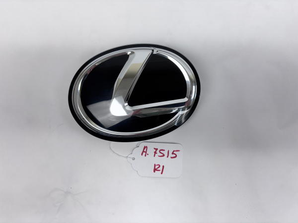 2008 2009 2010 2011 2012 LEXUS GX GX450 LS600 RX HS FRONT OEM EMBLEM 90975-02117 - Image 2