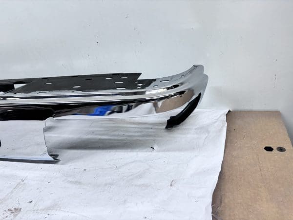 OEM 2015-2018 2019 2020 2021 2022 CHEVY COLORADO REAR BUMPER CHROME 84568268 - Image 10