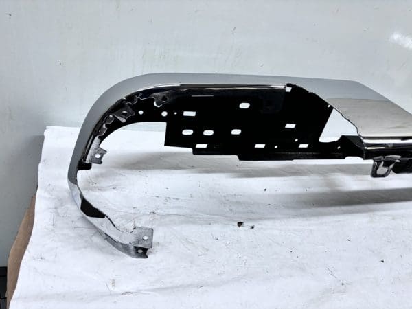 OEM 2015-2018 2019 2020 2021 2022 CHEVY COLORADO REAR BUMPER CHROME 84568268 - Image 13