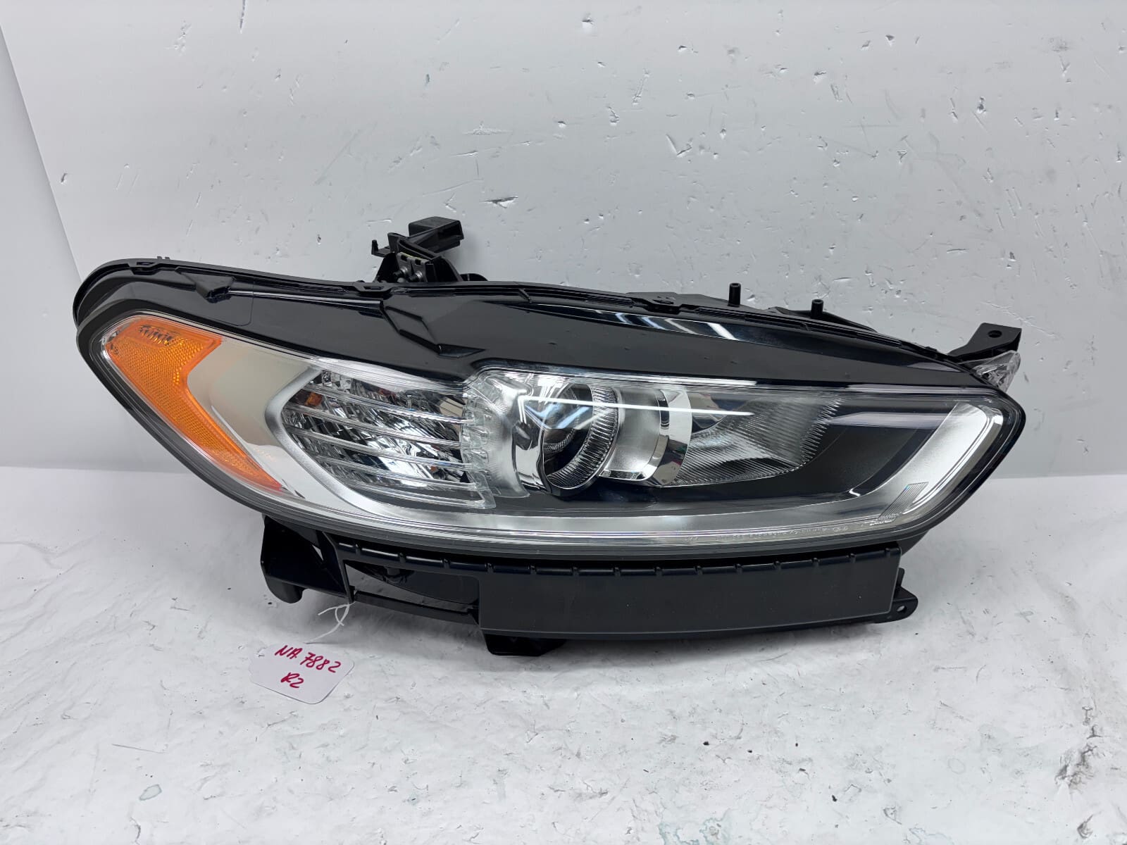 2013 2014 2015 2016 FORD FUSION HALOGEN FRONT RIGHT OEM HEADLIGHT DS7313W029CD