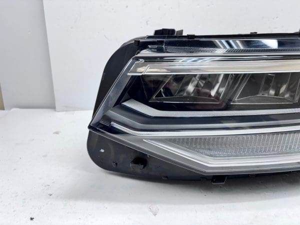 2022 2023 2024 VW TIGUAN LED FRONT LEFT OEM HEADLIGHT 5NL941035A - Image 2