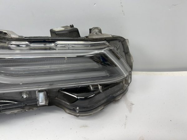 2020 2021 2022 TOYOTA COROLLA FULL LED FRONT RIGHT OEM HEADLIGHT BROKEN TABS - Image 2