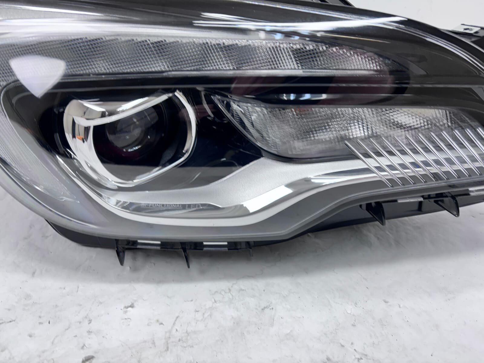84486951 2019 2020 BUICK ENVISION LED FRONT RIGHT OEM HEADLIGHT - Image 4