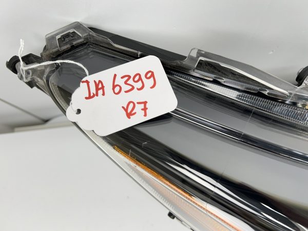 2020 2021 2022 TOYOTA COROLLA FULL LED FRONT RIGHT OEM HEADLIGHT BROKEN TABS - Image 17