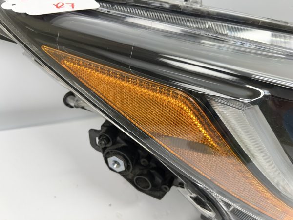 2020 2021 2022 TOYOTA COROLLA FULL LED FRONT RIGHT OEM HEADLIGHT BROKEN TABS - Image 19