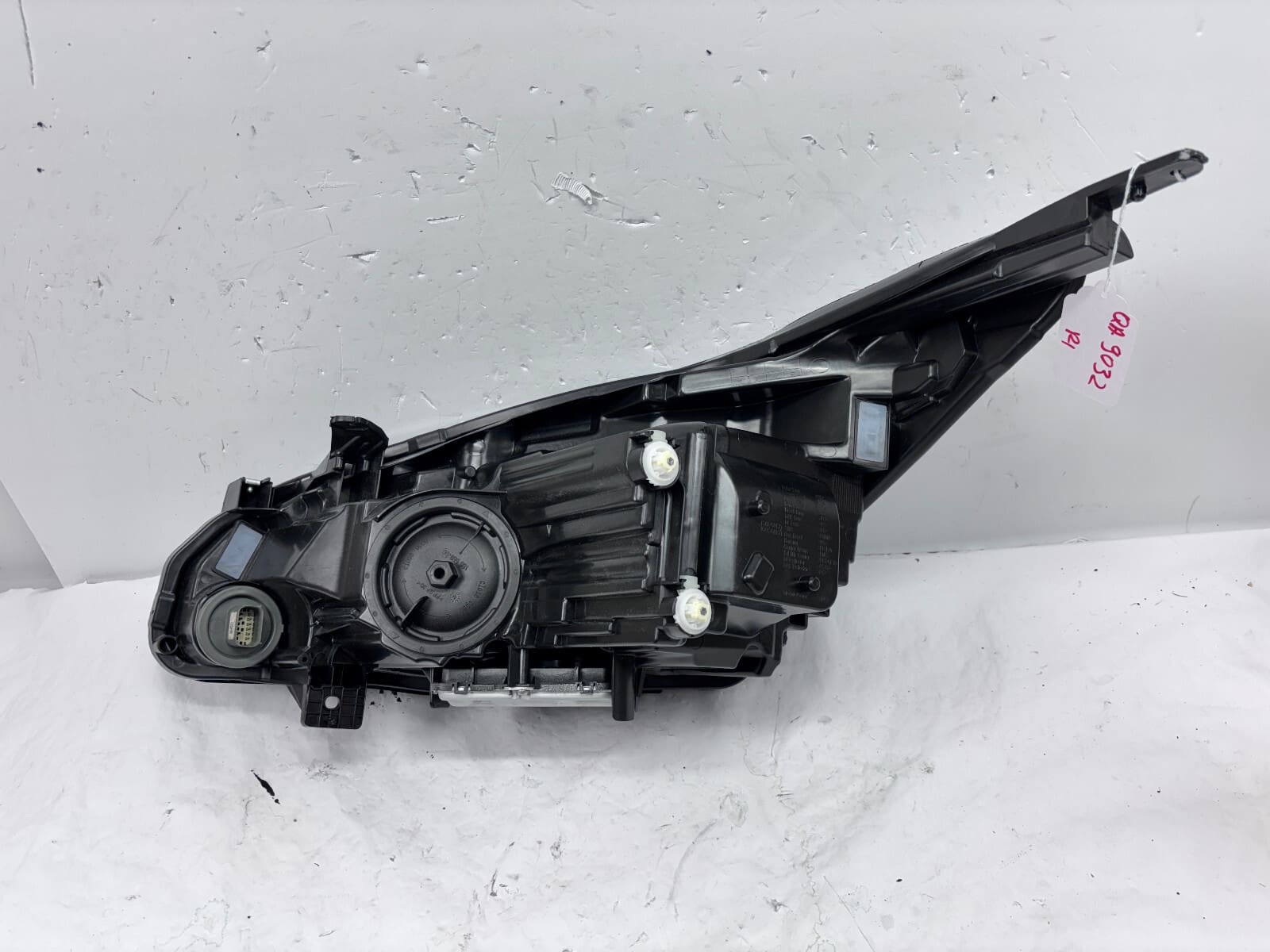 84486951 2019 2020 BUICK ENVISION LED FRONT RIGHT OEM HEADLIGHT - Image 19